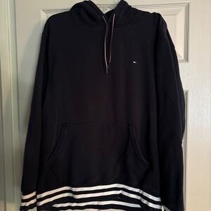 Tommy Hilfiger navy sweatshirt
